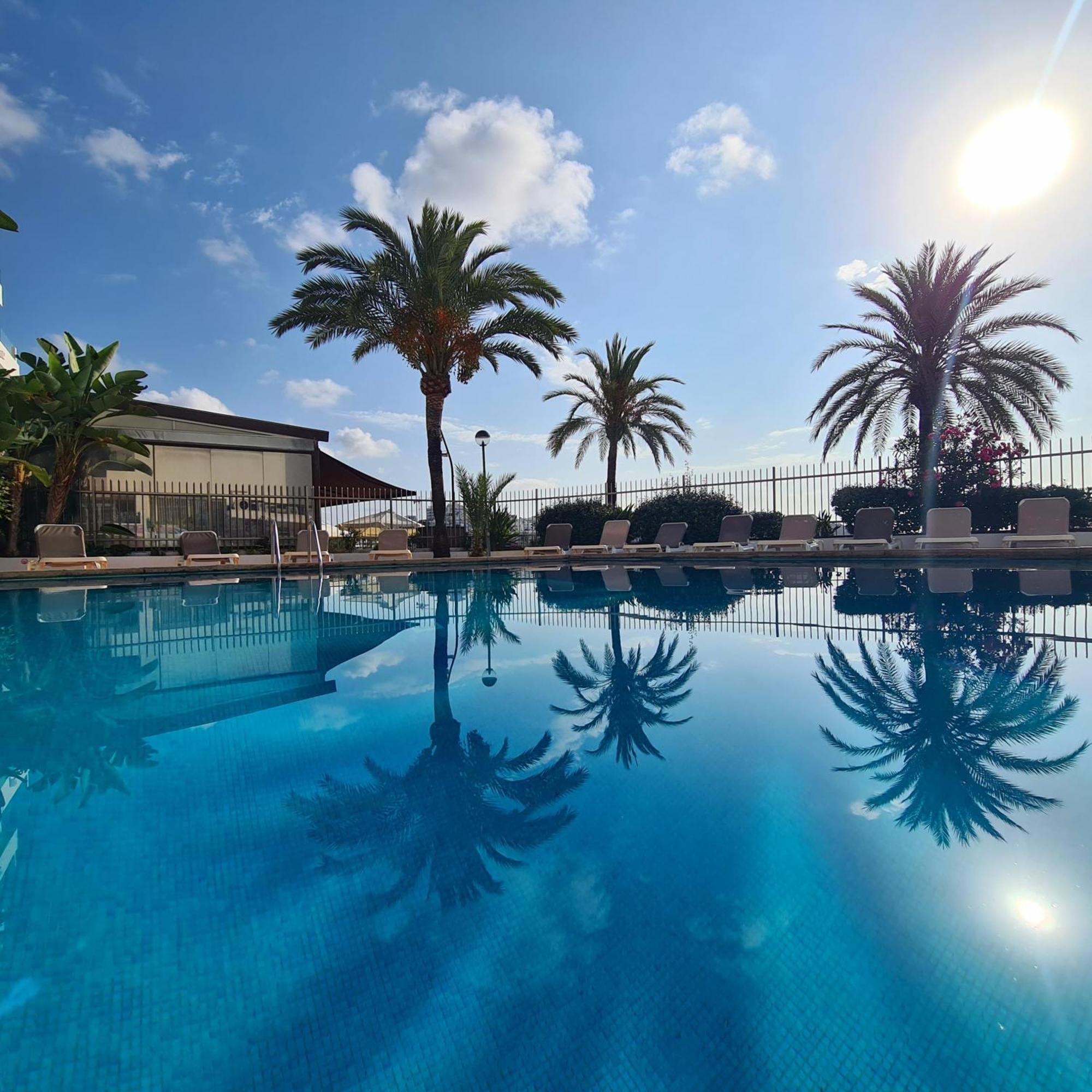 Llobet 3* Ibiza città