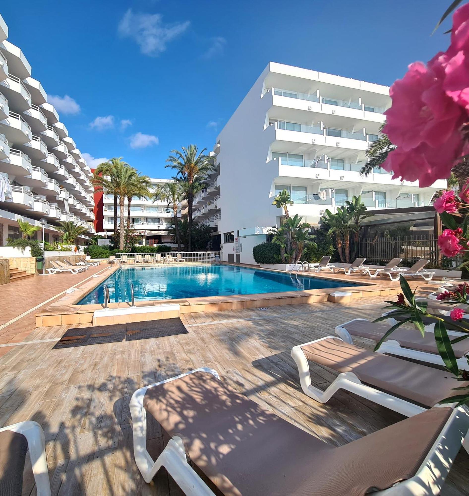 Llobet Apart-hotel